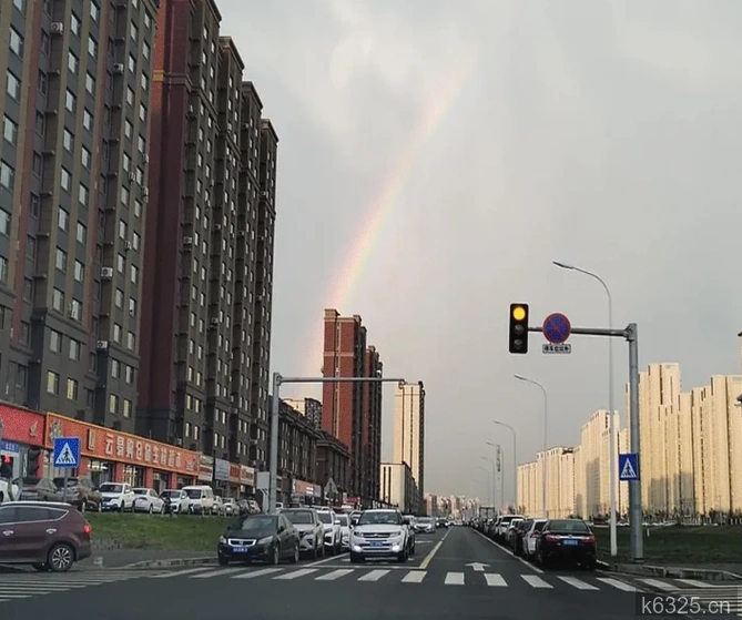 前行路上的30条正能量短句：全力以赴，未来明亮